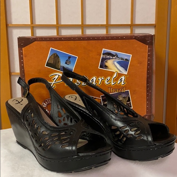 Passarela Brazil Black Wedge Sandals Sz 9 - Picture 1 of 5